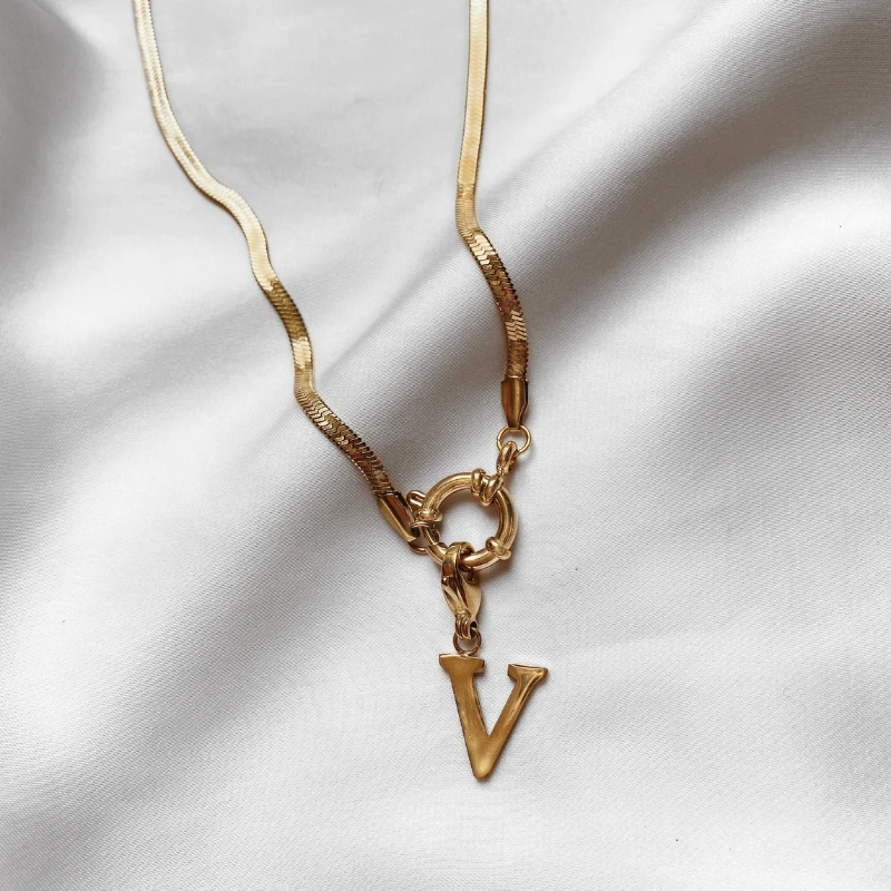 Collier NOELLA | Alpha 3 Collier NOELLA | Alpha