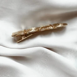 Barrette DOMITILLE -CHICHI CASTELNANGO Boutique 2BARRETTE DOMITILLE HAIRSTYLE BIJOUX OR PLAQUE