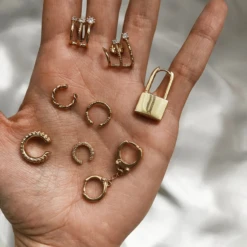 Boucle D'oreille BECCA -CHICHI CASTELNANGO Boutique 3BOUCLE OREILLES BECCA BIJOUX OR PLAQUE