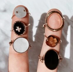 Bague MALOU - Anthracite 12 Bague MALOU - Anthracite -CHICHI CASTELNANGO Boutique 72D3AFF4 5E33 4578 9F6E C281410F29EB 695E49BC E400 4CDF 8925 CA5D1F9E6977 2fd12c88 a1fe 4ba7 9790 a4073cbc0304