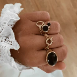 Bague BOBBIE | Agate Noire -CHICHI CASTELNANGO Boutique 9 22cf3de7 1358 4fb4 9b23 00f2f2b36e98