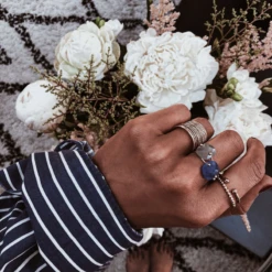 Bague MALOU - Bleu Cobalt -CHICHI CASTELNANGO Boutique BAGUE OR MALOU COBALT 1