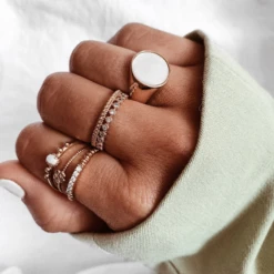 Bague MÉLINA -CHICHI CASTELNANGO Boutique BAGUE PLAQUE OR MELINA BIJOU FIN 6