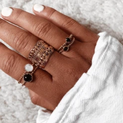 Bague NALA - Noir -CHICHI CASTELNANGO Boutique BAGUE PLAQUE OR NALA NOIR AGATE BIJOU 2