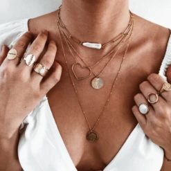 Sautoir CALISTA -CHICHI CASTELNANGO Boutique COLLIER DORE CALISTA 11