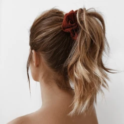 Chouchou VANINA -CHICHI CASTELNANGO Boutique accessoire indispensable cheveux coiffure mode attacher facilement