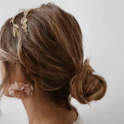 Serre-tête CÉLESTE -CHICHI CASTELNANGO Boutique accessoire tendance chic mariage ceremonie dore or fleurs feuilles 188f1919 0abe 4e52 a7e7 15387918ef88