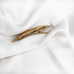 Pince à Cheveux RENÉE 12 Pince à Cheveux RENÉE -CHICHI CASTELNANGO Boutique barrettes pince cheveux barrette doree 71b24f82 8914 4e93 b6f4 45a99b425a45