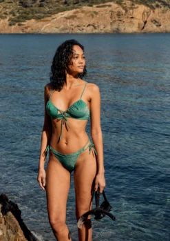 Maillot Culotte ARIA | Émeraude -CHICHI CASTELNANGO Boutique bas culotte femme vert paillette ete