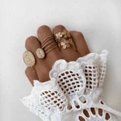 Bague BRIAC -CHICHI CASTELNANGO Boutique bijou plaque or bague fleur tendance