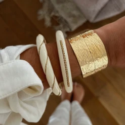 Manchette AVANA -CHICHI CASTELNANGO Boutique bijoux femme pas cher jonc site de bijoux bijoux en ligne bracelet en or b0f25ecd 88b2 4be9 807e c73b55a69c76