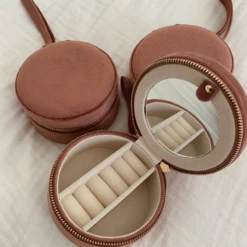 Boîte à Bijoux De Voyage | Terracotta 9 Boîte à Bijoux De Voyage | Terracotta -CHICHI CASTELNANGO Boutique boite bijoux ecrin velours travelcase